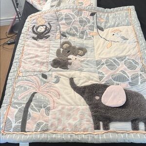 Plush Elephant Patchwork Baby Quilt - Pink & Gray